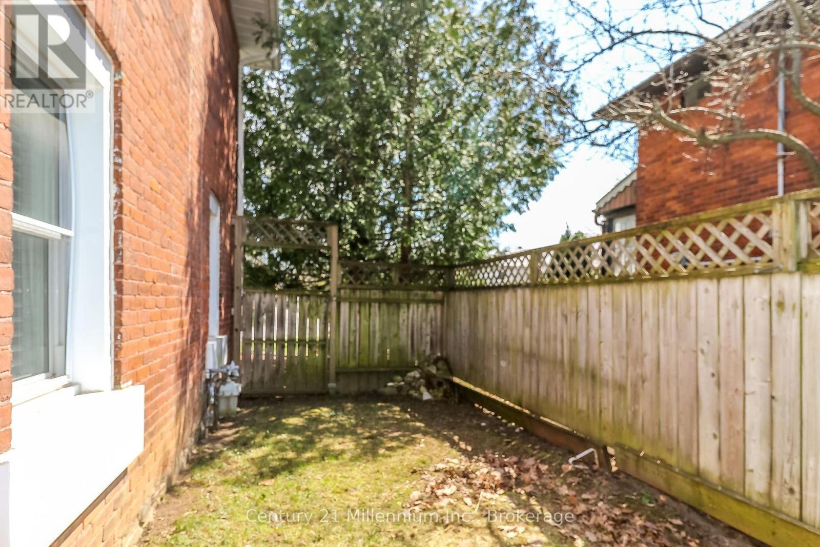 756 QUEBEC STREET - Image 20