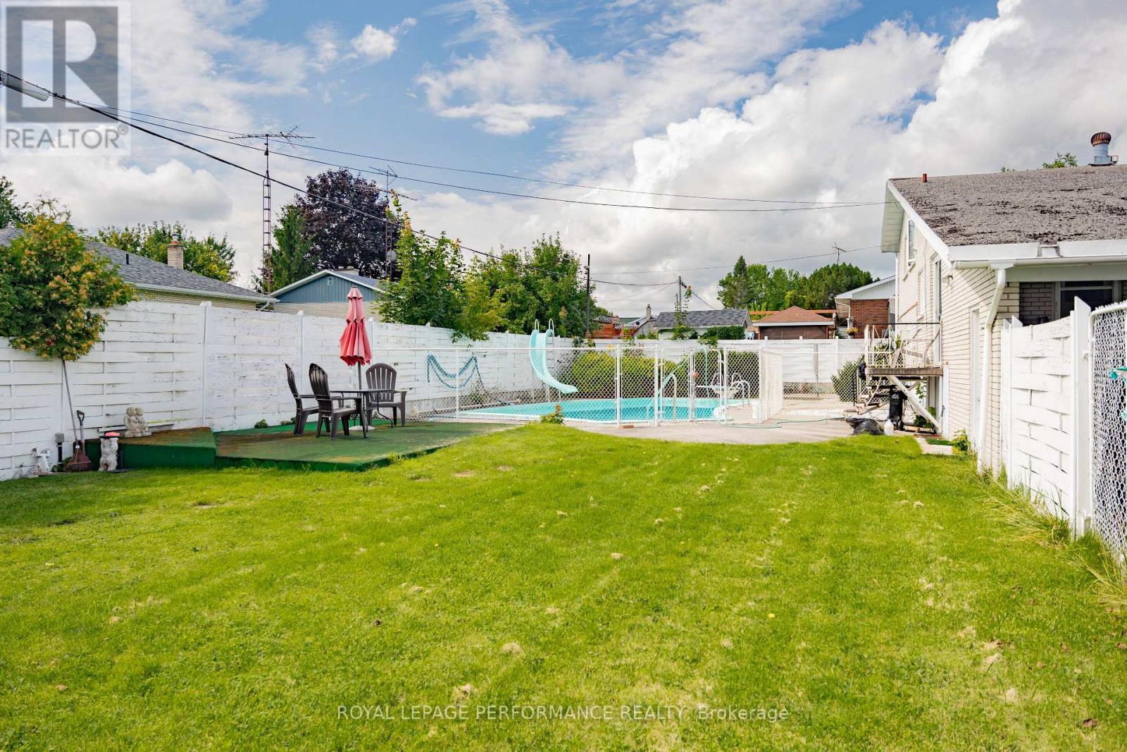 54 VICTORIA STREET W - Image 6