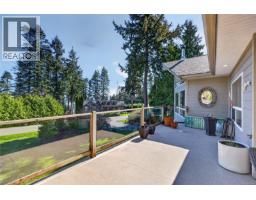 4594 Maple Guard Dr, Bowser, BC V0R1G0 Photo 35