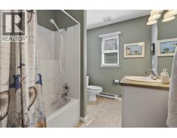 4594 Maple Guard Dr, Bowser, BC V0R1G0 Photo 45