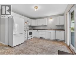 4594 Maple Guard Dr, Bowser, BC V0R1G0 Photo 48