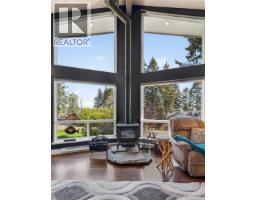 4594 Maple Guard Dr, Bowser, BC V0R1G0 Photo 23