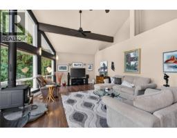 4594 Maple Guard Dr, Bowser, BC V0R1G0 Photo 19