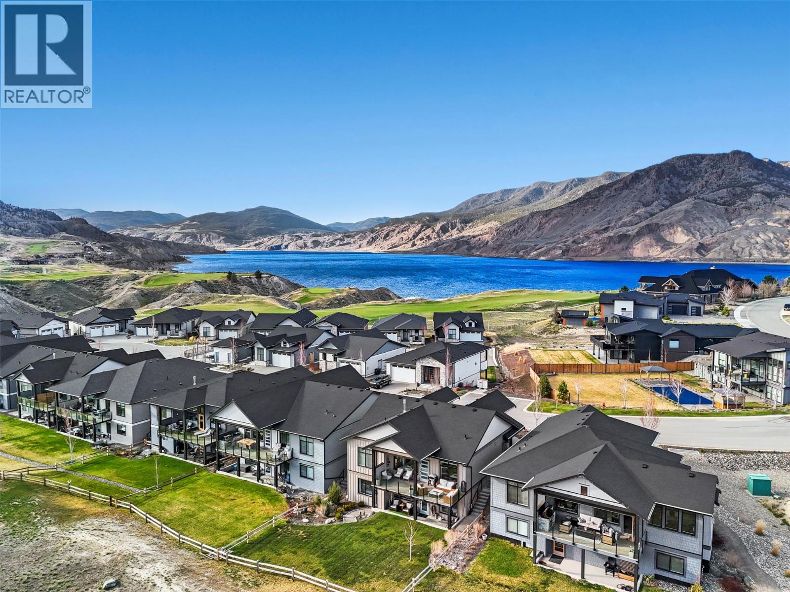 Property for sale at 260 RUE CHEVAL NOIR Estates Unit# 2