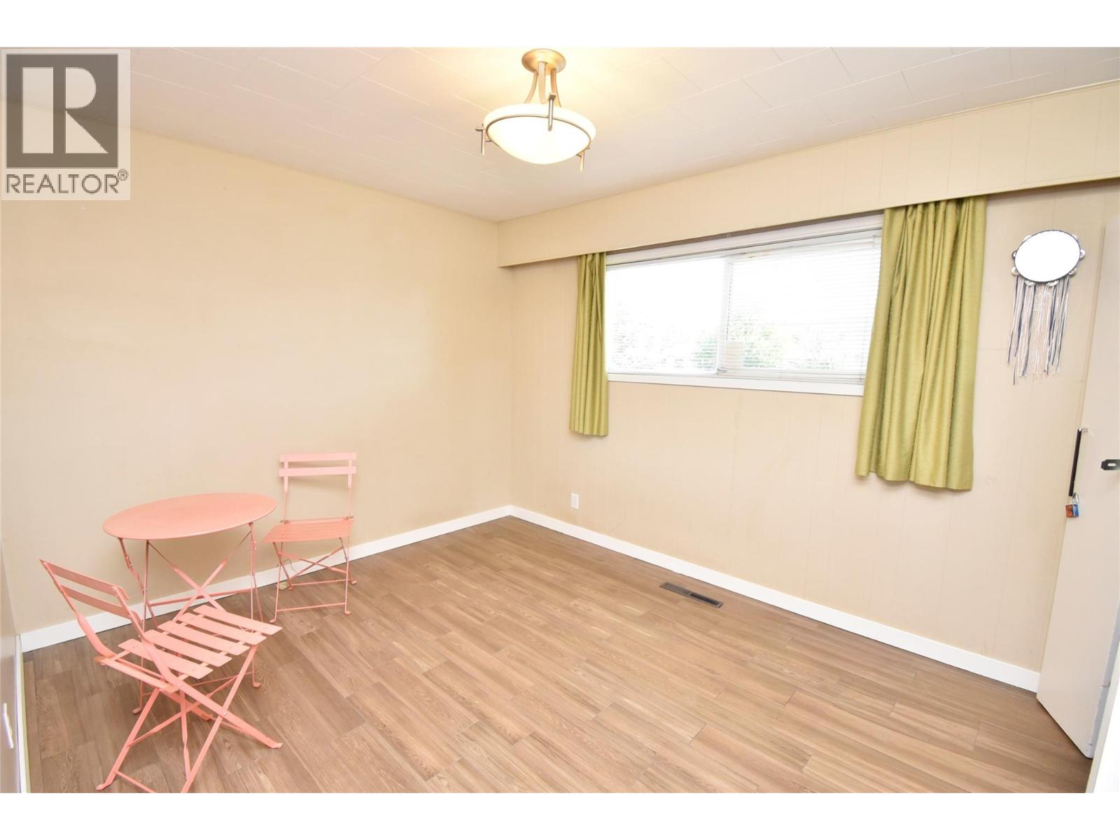 4209 27th Avenue, Vernon