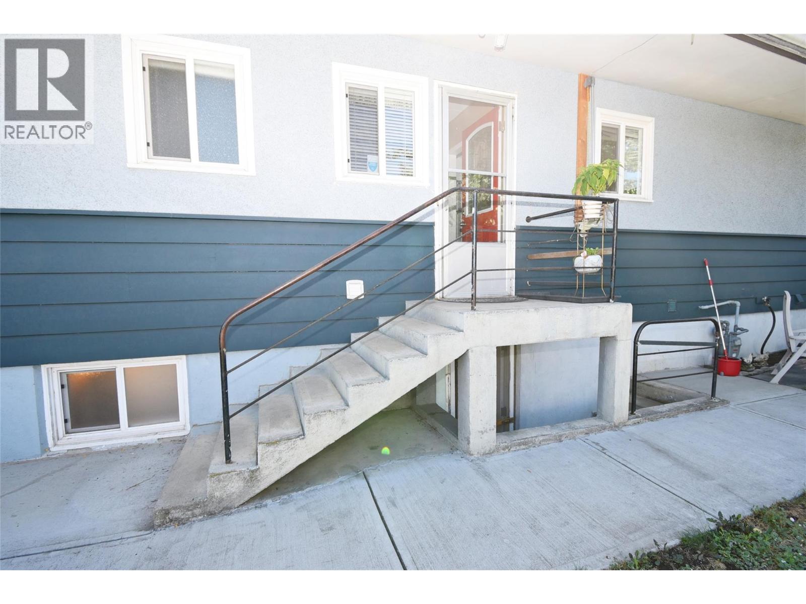 4209 27th Avenue, Vernon