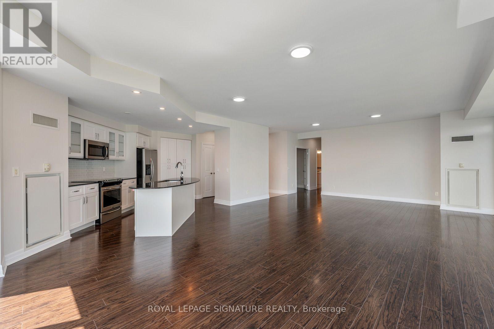 #1103 58 MARINE PARADE DRIVE - Image 14