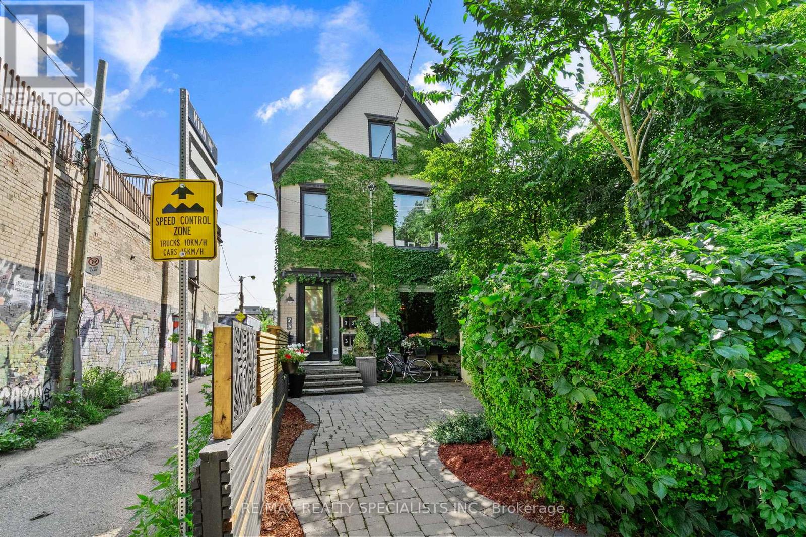 73 ELM GROVE AVENUE - Image 38