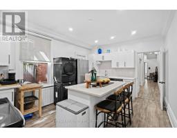 73 Elm Grove Avenue, Toronto, ON M6K2J2 Photo 10