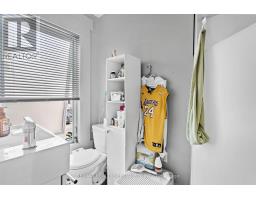 73 Elm Grove Avenue, Toronto, ON M6K2J2 Photo 21