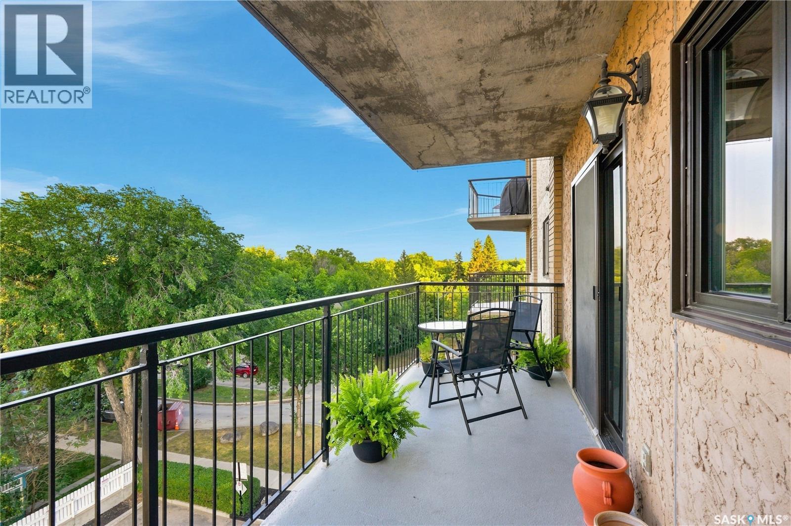 #506 611 University DRIVE - Image 18