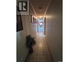 313 1st Street N, North Portal, SK S0C1W0 Photo 22