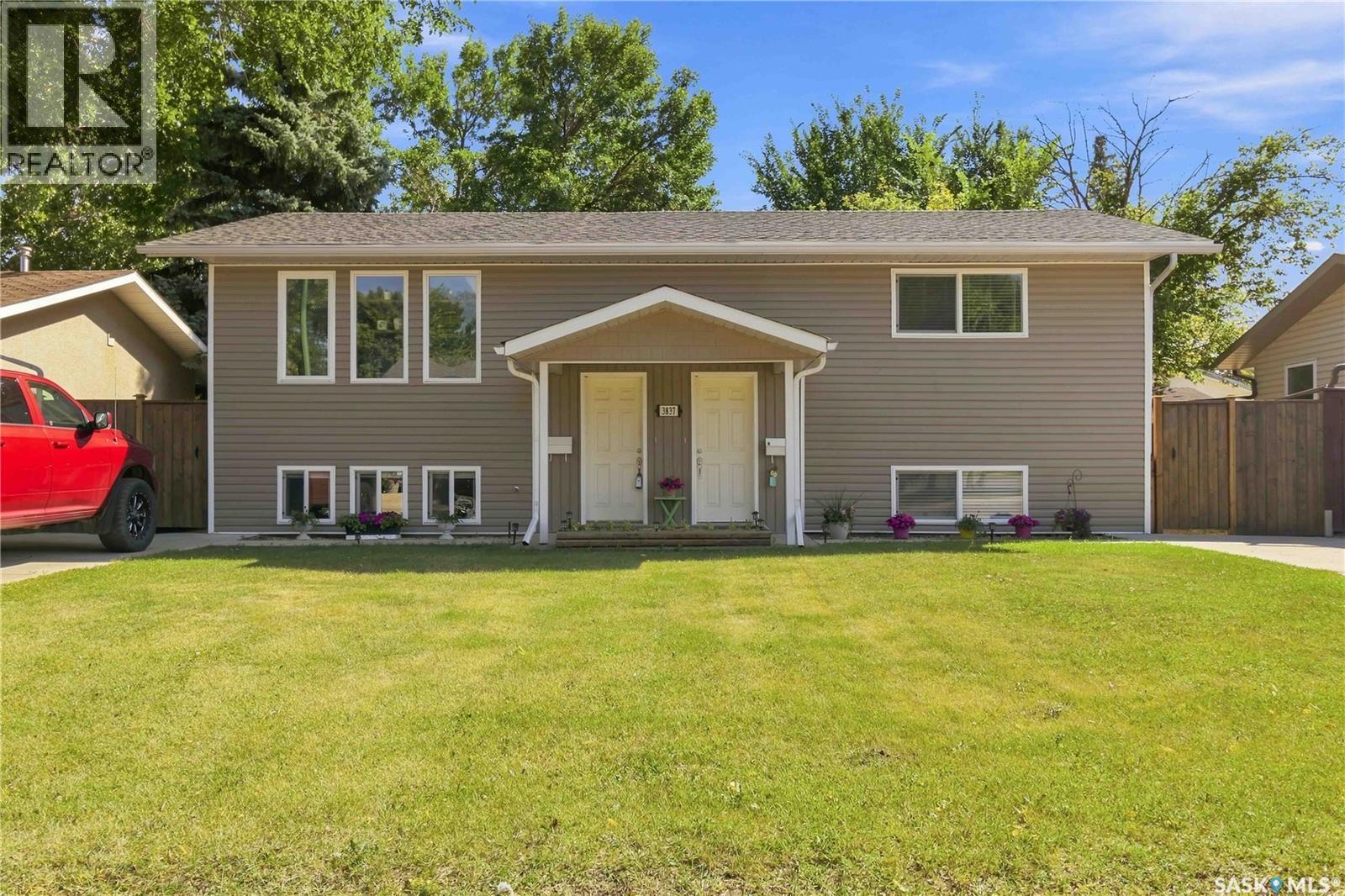 3837 Centennial DRIVE - 1