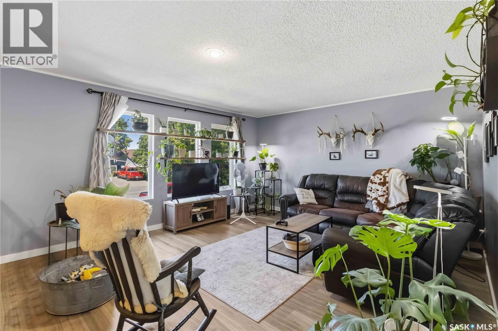3837 Centennial DRIVE - 4