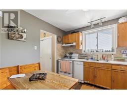 Upper - 203 Commercial Street, Welland, ON L3B5Z5 Photo 11