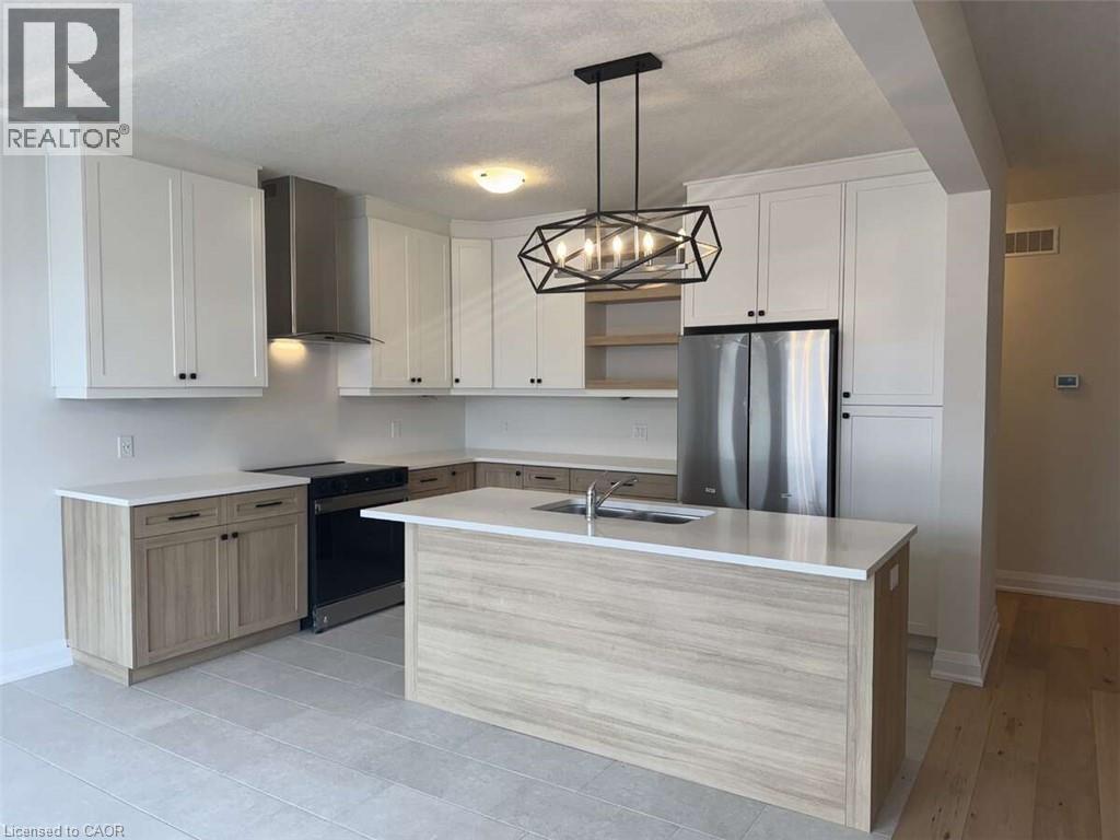 348 CANADA PLUM Street — photo 2