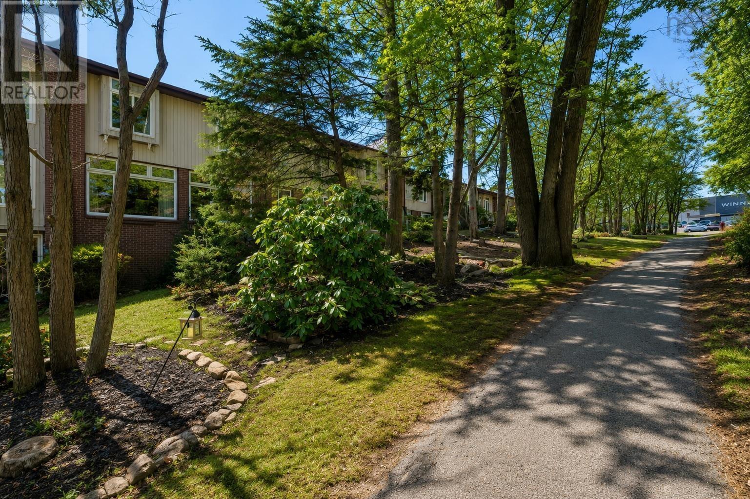 32 Garden Court Terrace - 35