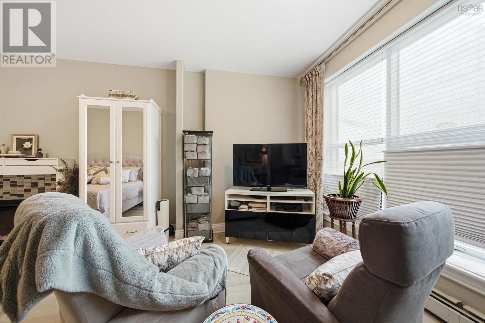 Property 25 of 43 of 214 94 Bedros Lane