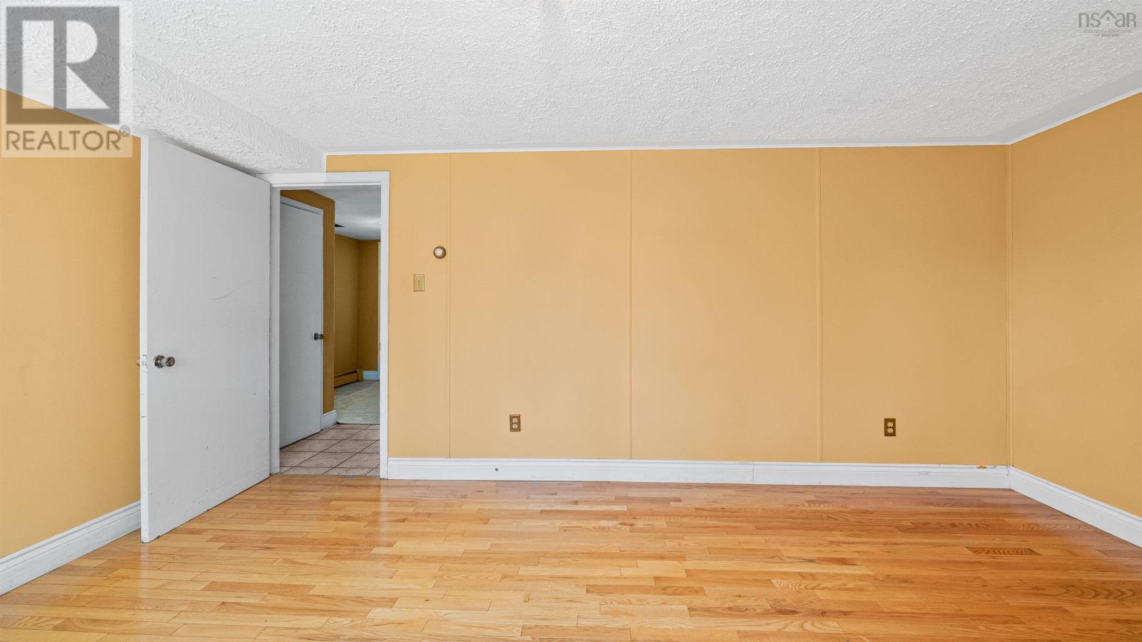 13 Guy Street - 19