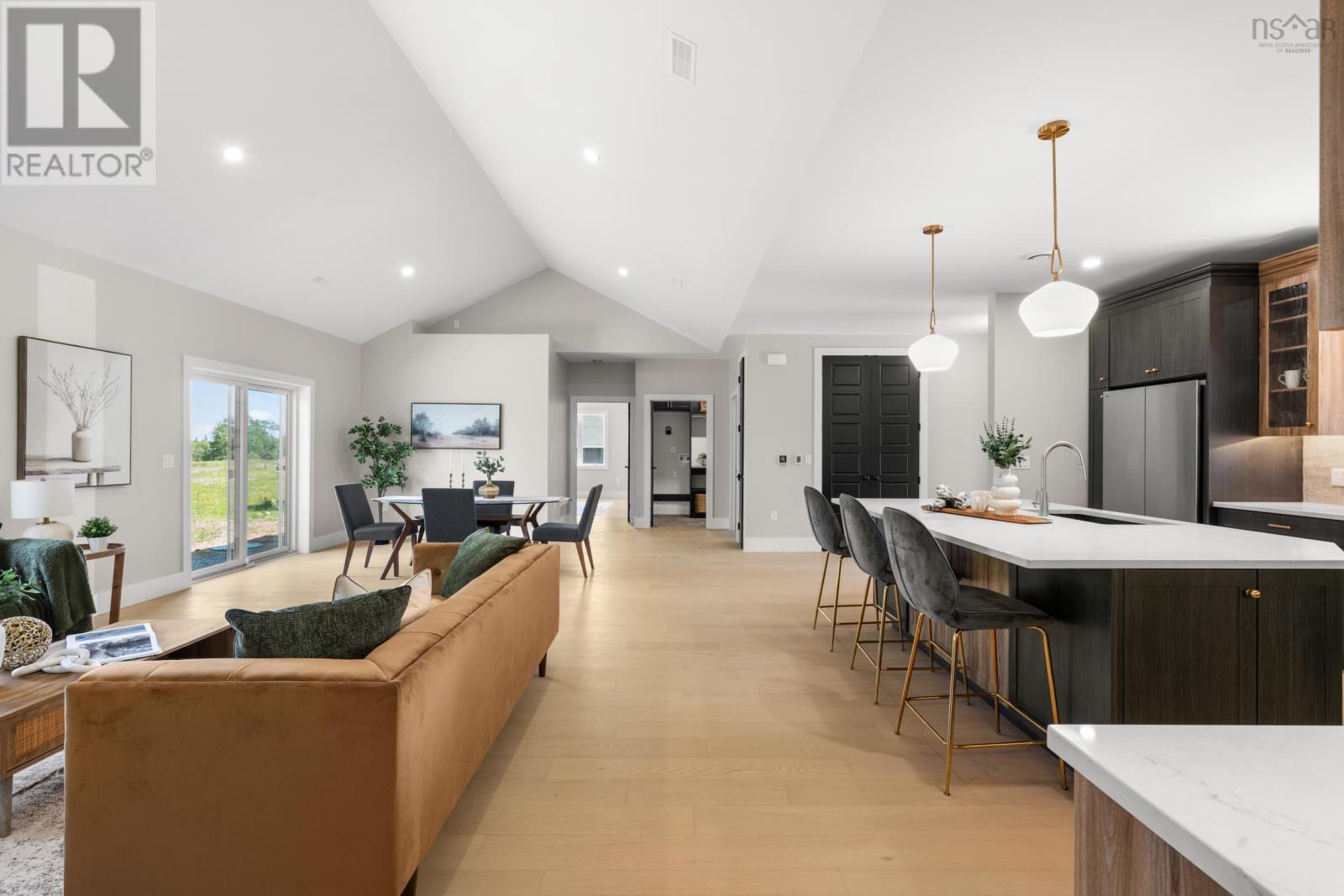 642 Bissett Road - 13