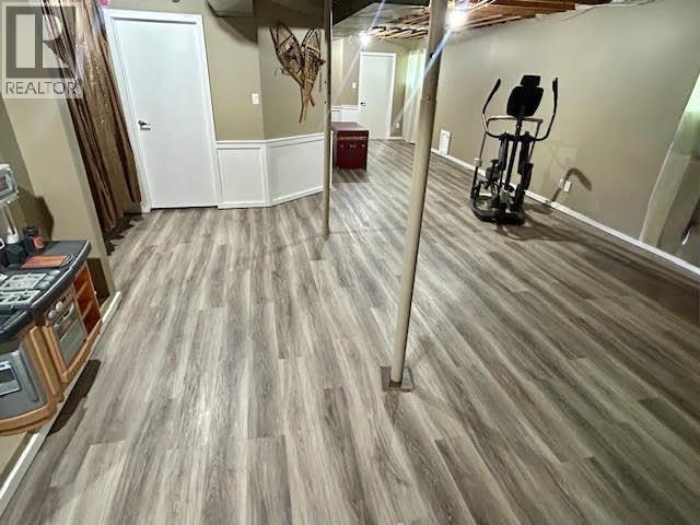 5208 W 54 AVENUE - 35