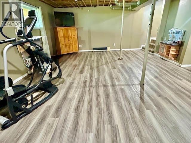 5208 W 54 AVENUE - 34