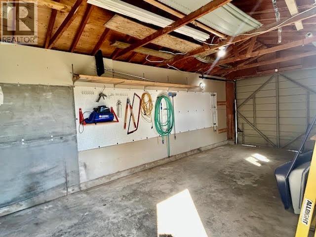 5208 W 54 AVENUE - Image 39