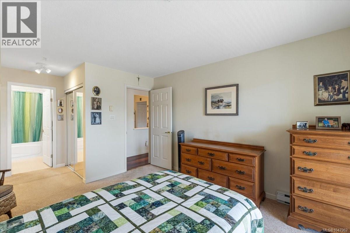 #403 5620 Edgewater Lane - Image 19