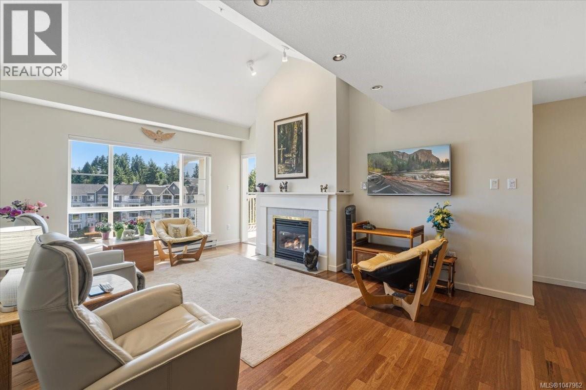 #403 5620 Edgewater Lane - Image 3