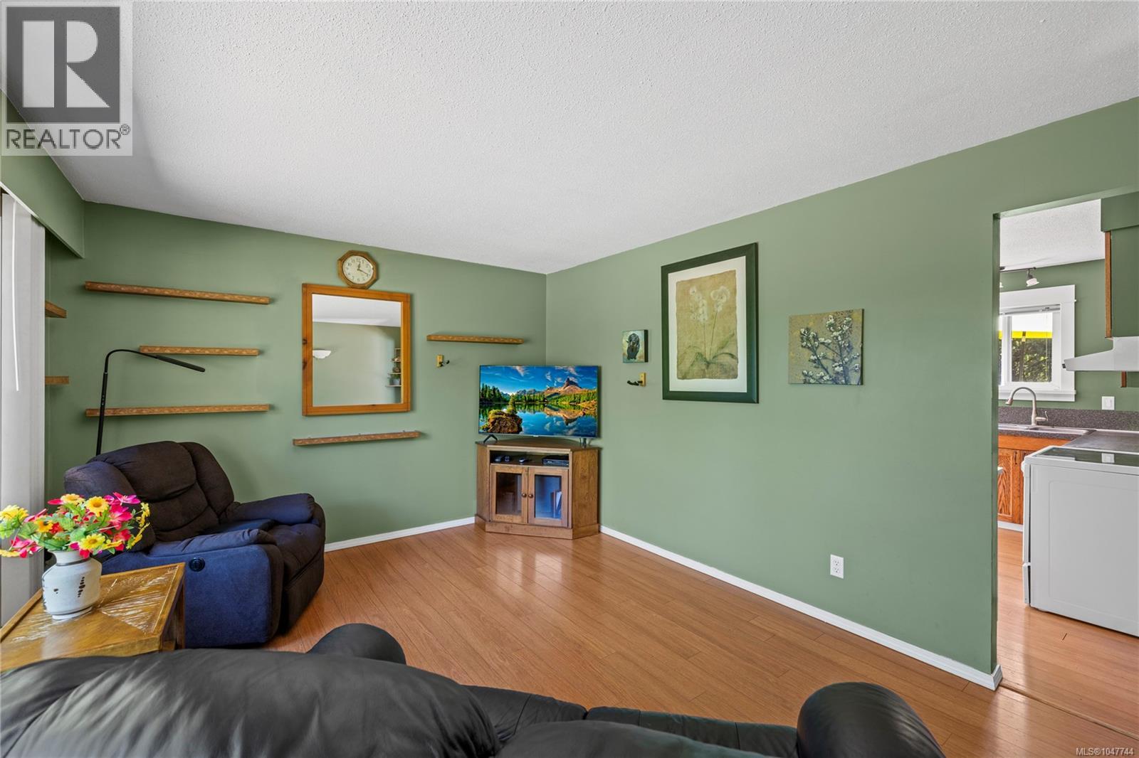 2301 Jingle Pot Rd - Image 10