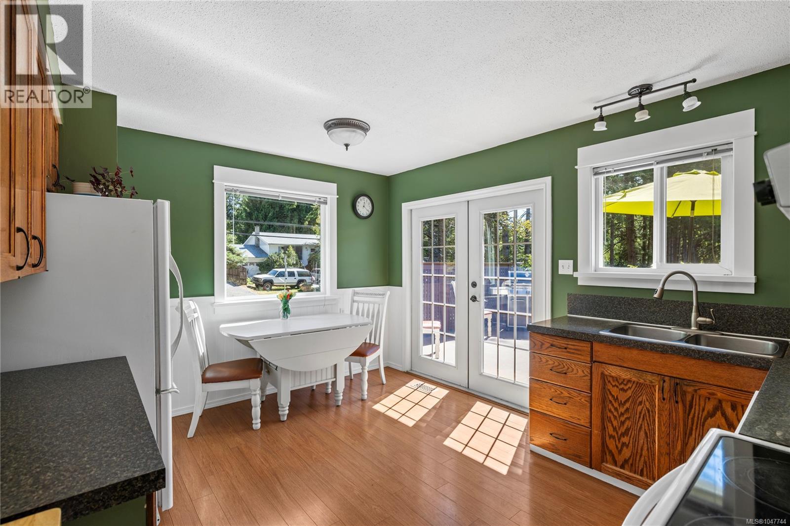 2301 Jingle Pot Rd - 5