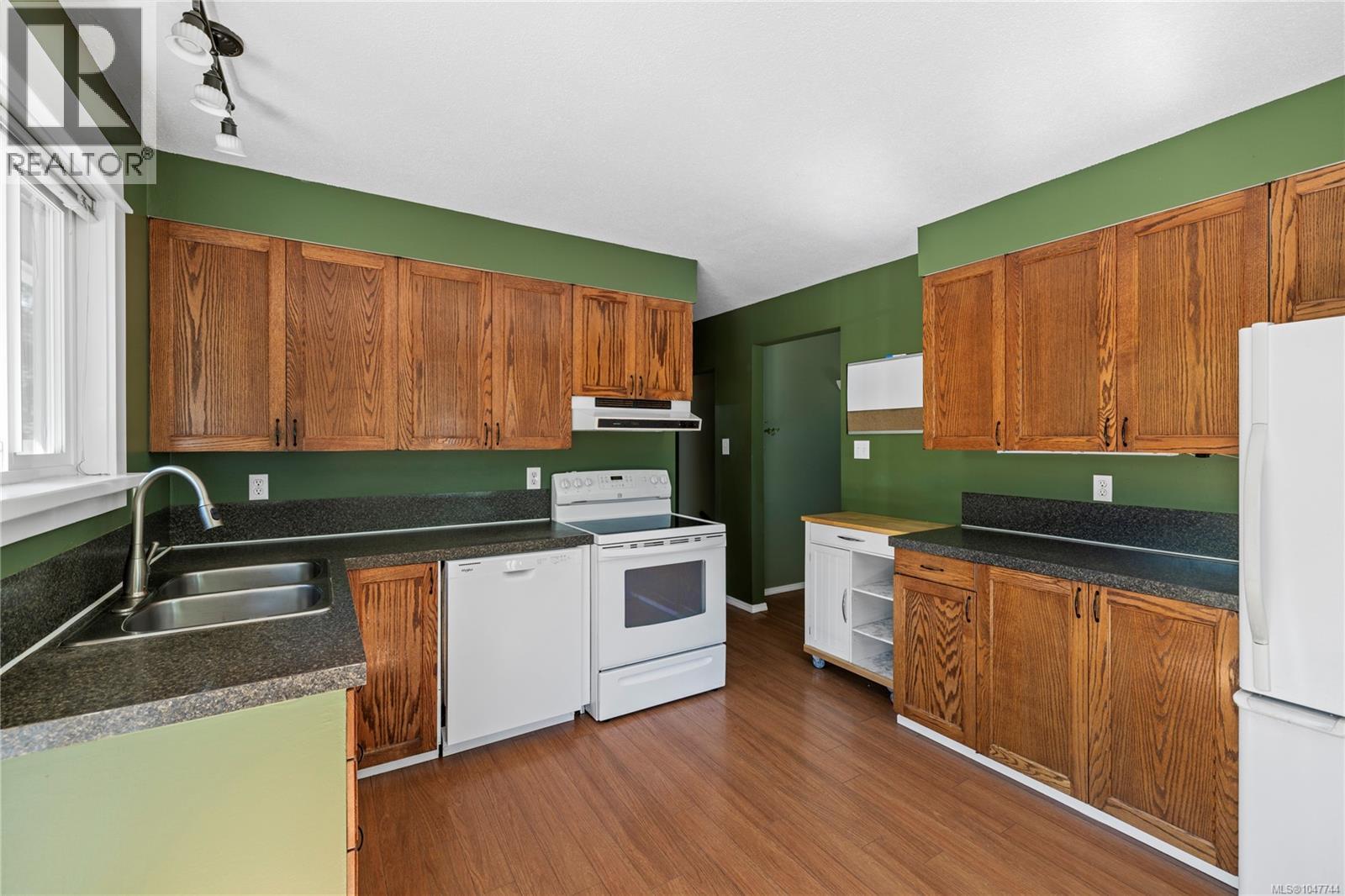 2301 Jingle Pot Rd - 8