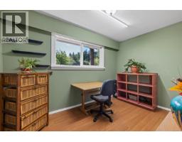 2301 Jingle Pot Rd, Nanaimo, BC V9R6W2 Photo 15