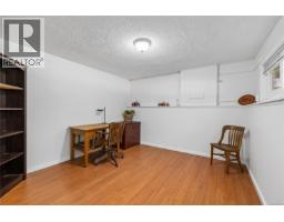 2301 Jingle Pot Rd, Nanaimo, BC V9R6W2 Photo 19