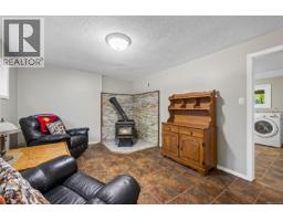 2301 Jingle Pot Rd, Nanaimo, BC V9R6W2 Photo 21
