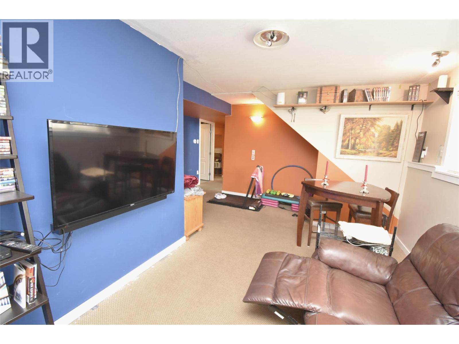 3907 17 Street - 48