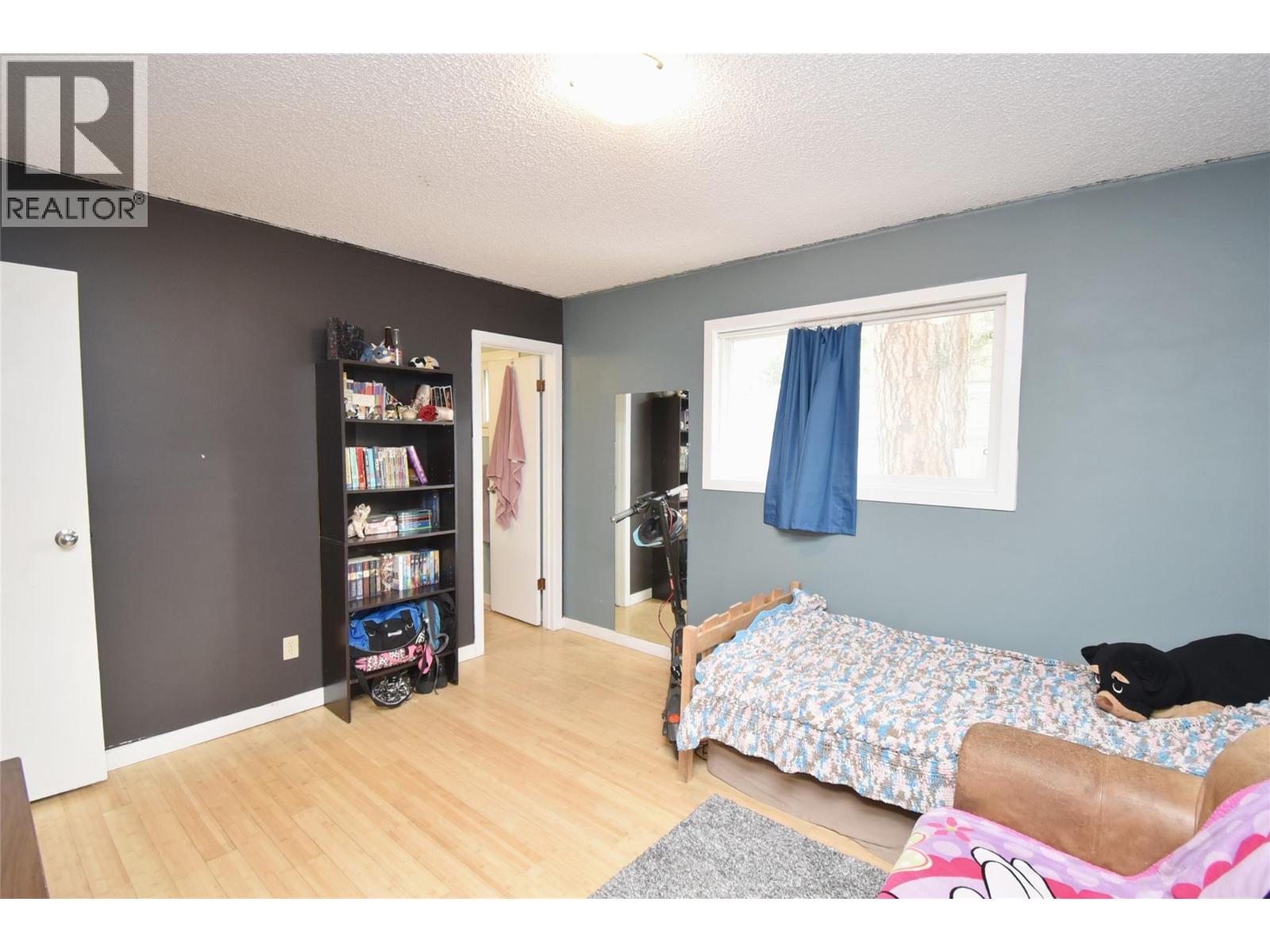 3907 17 Street - 33