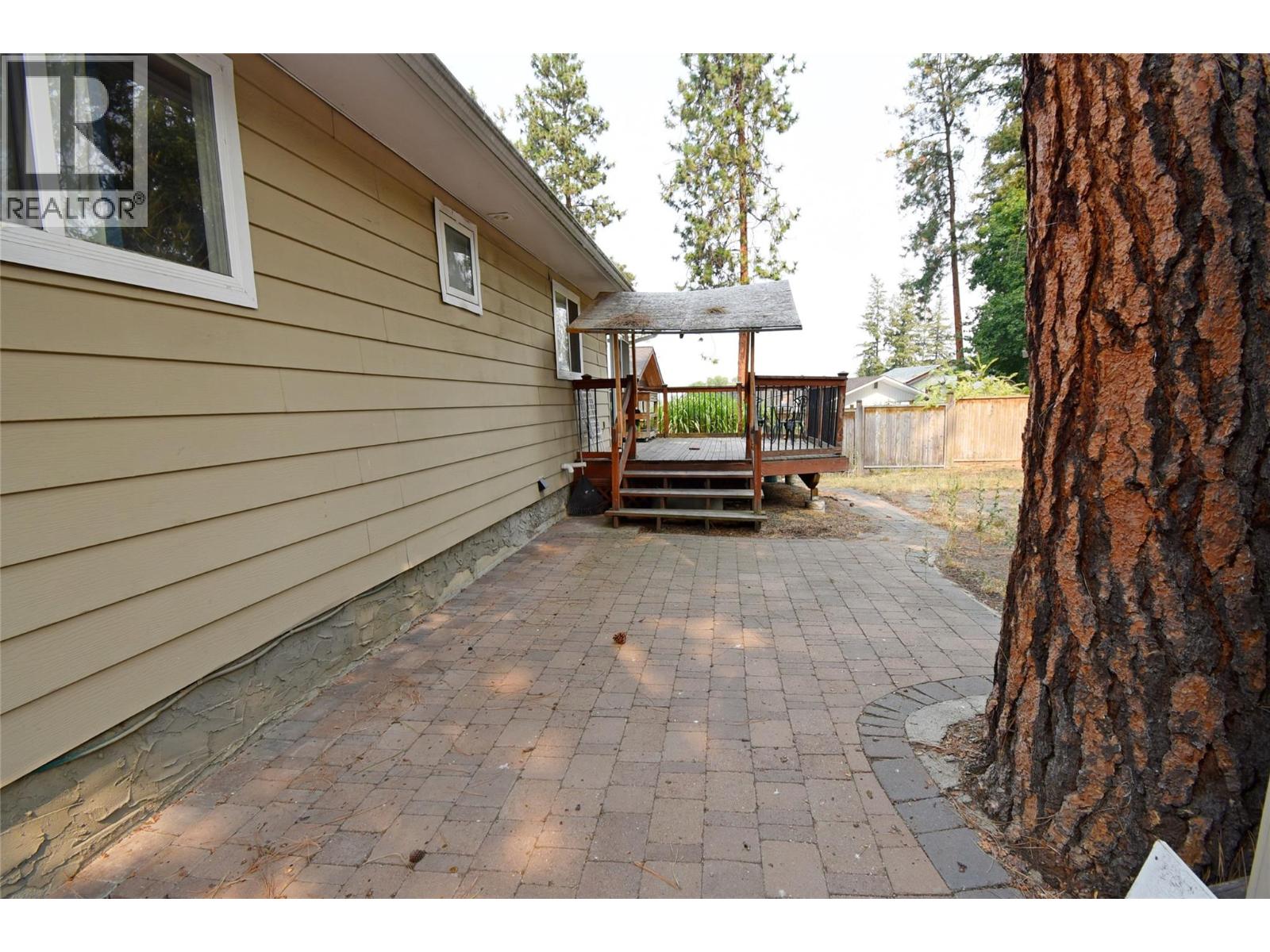 3907 17 Street - 67