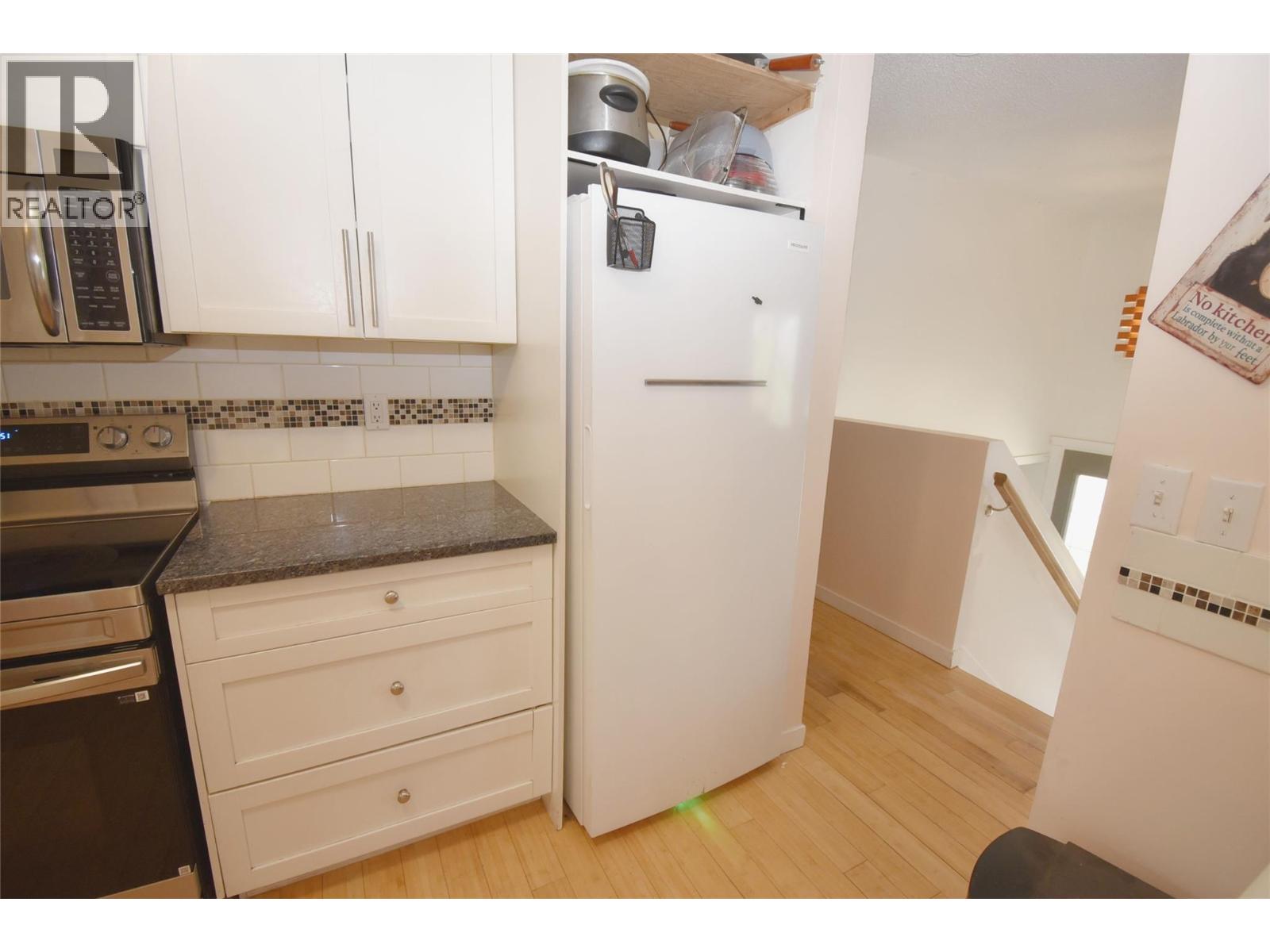 3907 17 Street, Vernon