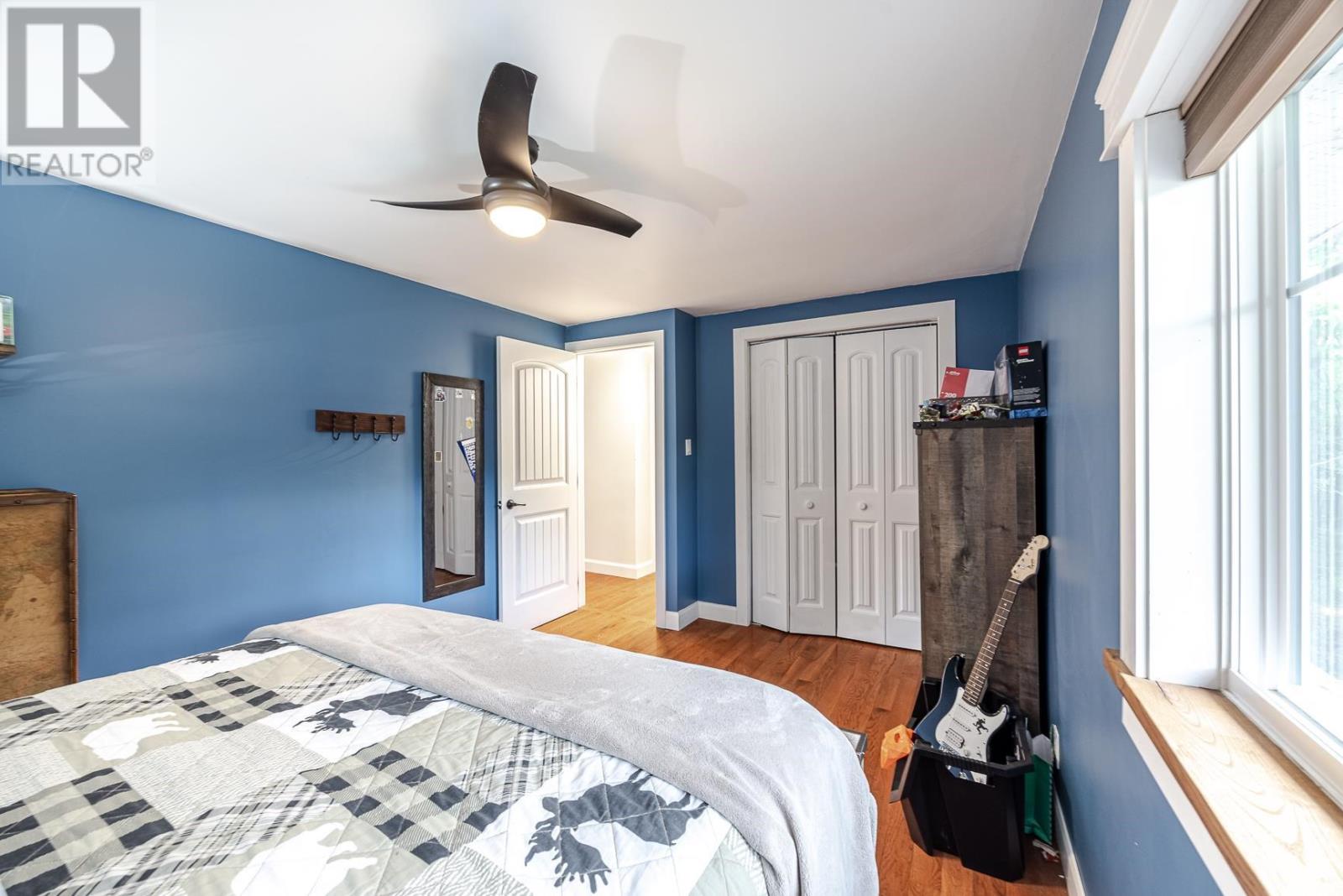 9 Nokomis Beach RD - 32