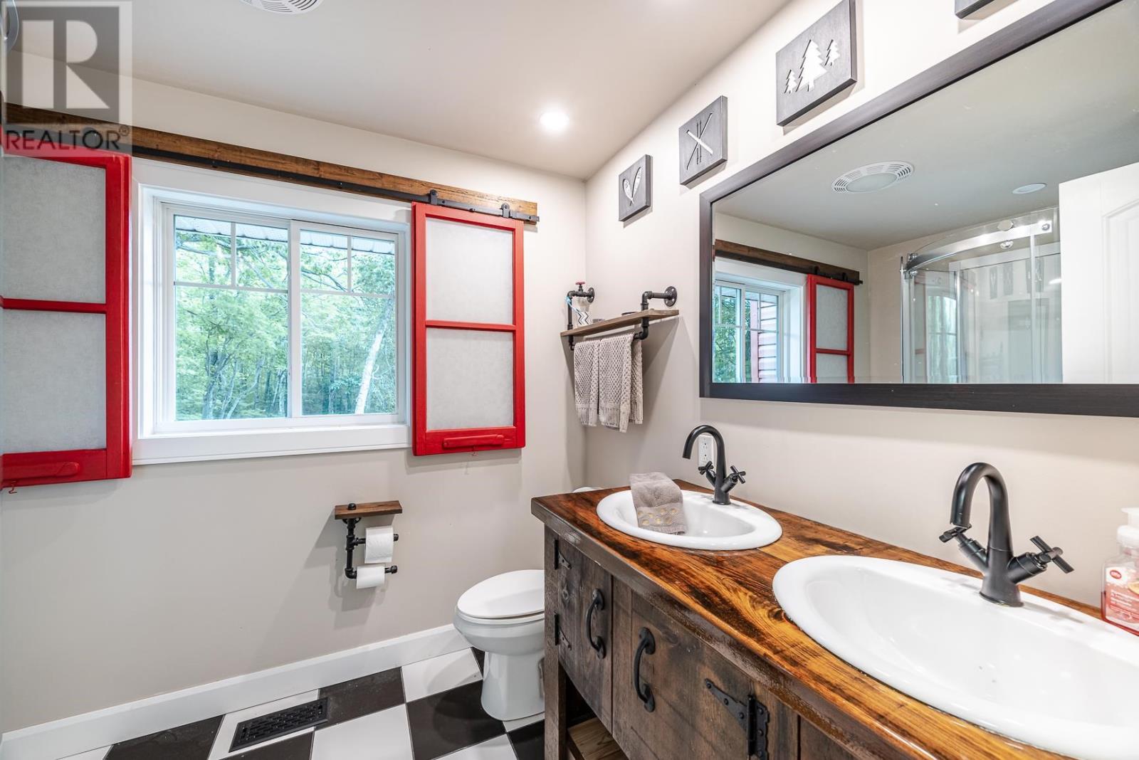 9 Nokomis Beach RD - 33
