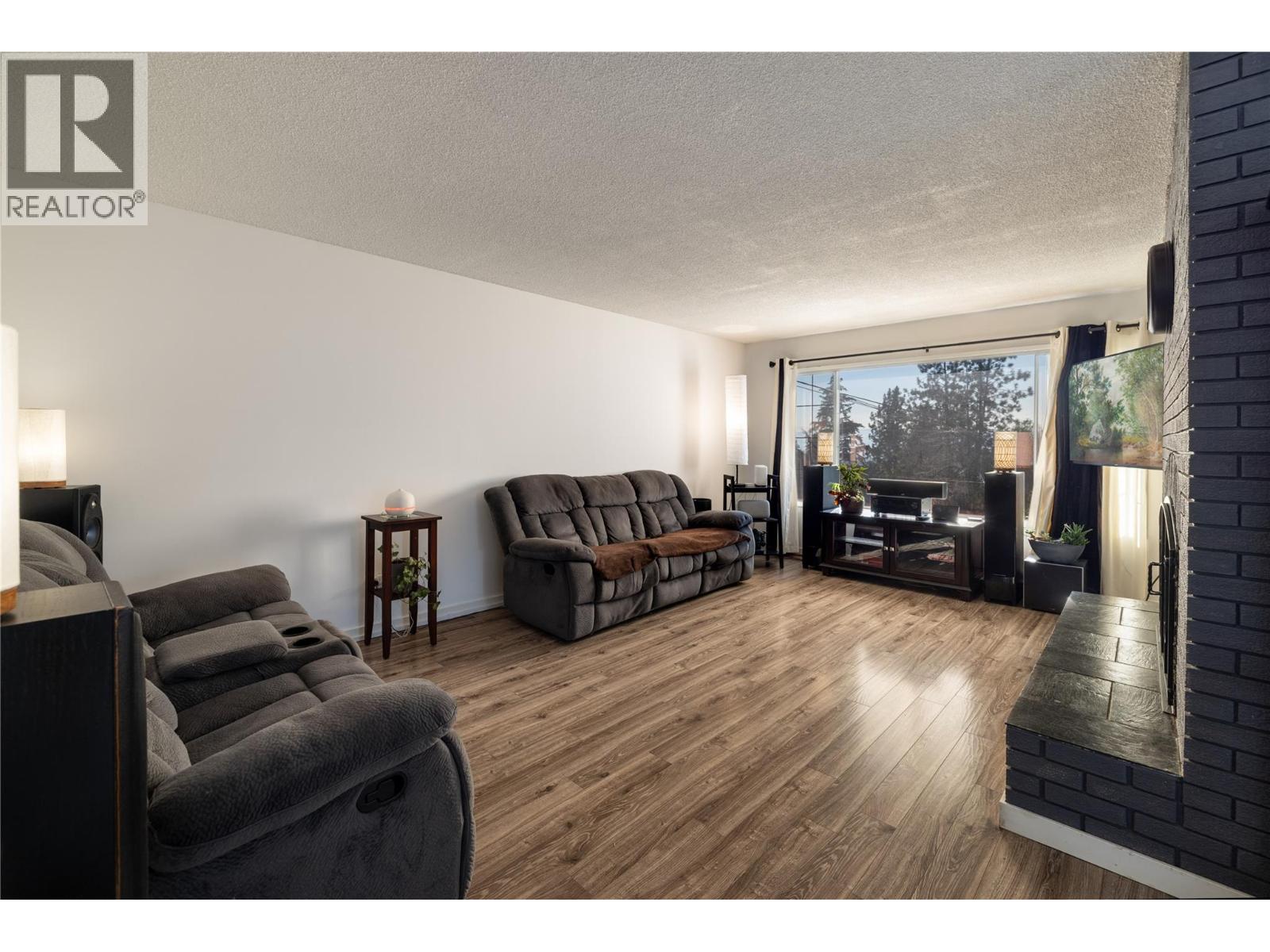 1035 Toovey Road - 12