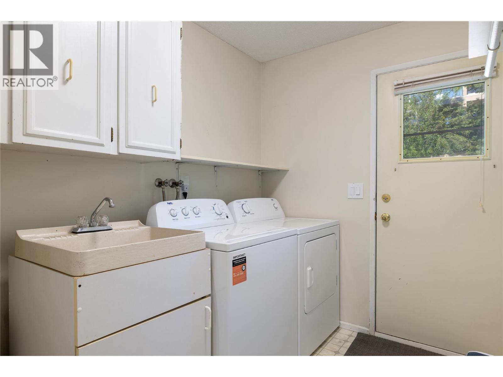 1035 Toovey Road - 19