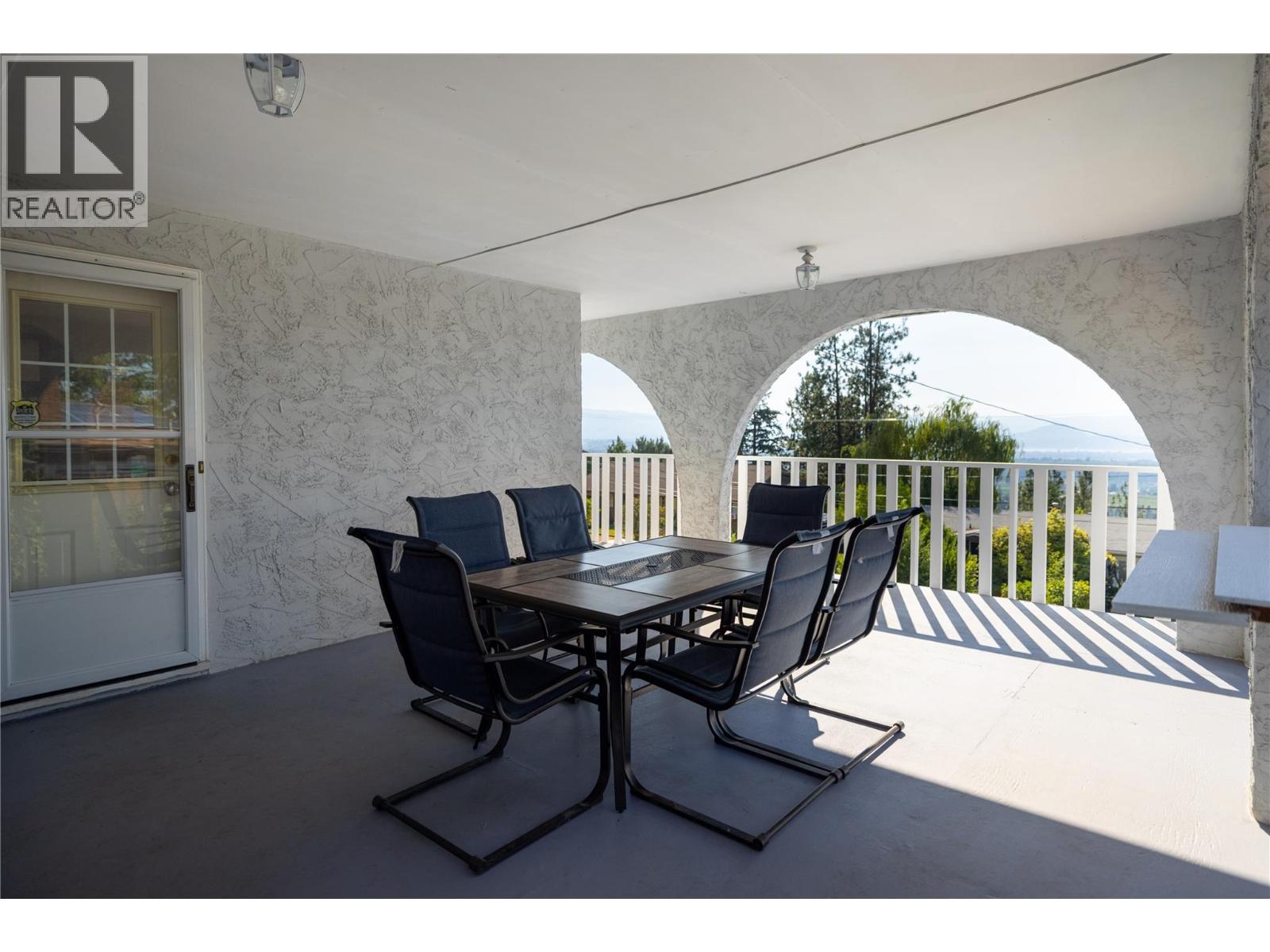 1035 Toovey Road - 31