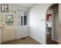 1035 Toovey Road, Kelowna, BC V1X6R2 Photo 20