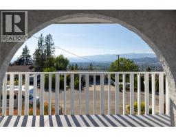 1035 Toovey Road, Kelowna, BC V1X6R2 Photo 33