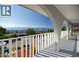 1035 Toovey Road, Kelowna, BC V1X6R2 Photo 34