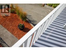 1035 Toovey Road, Kelowna, BC V1X6R2 Photo 35