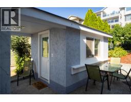 1035 Toovey Road, Kelowna, BC V1X6R2 Photo 37