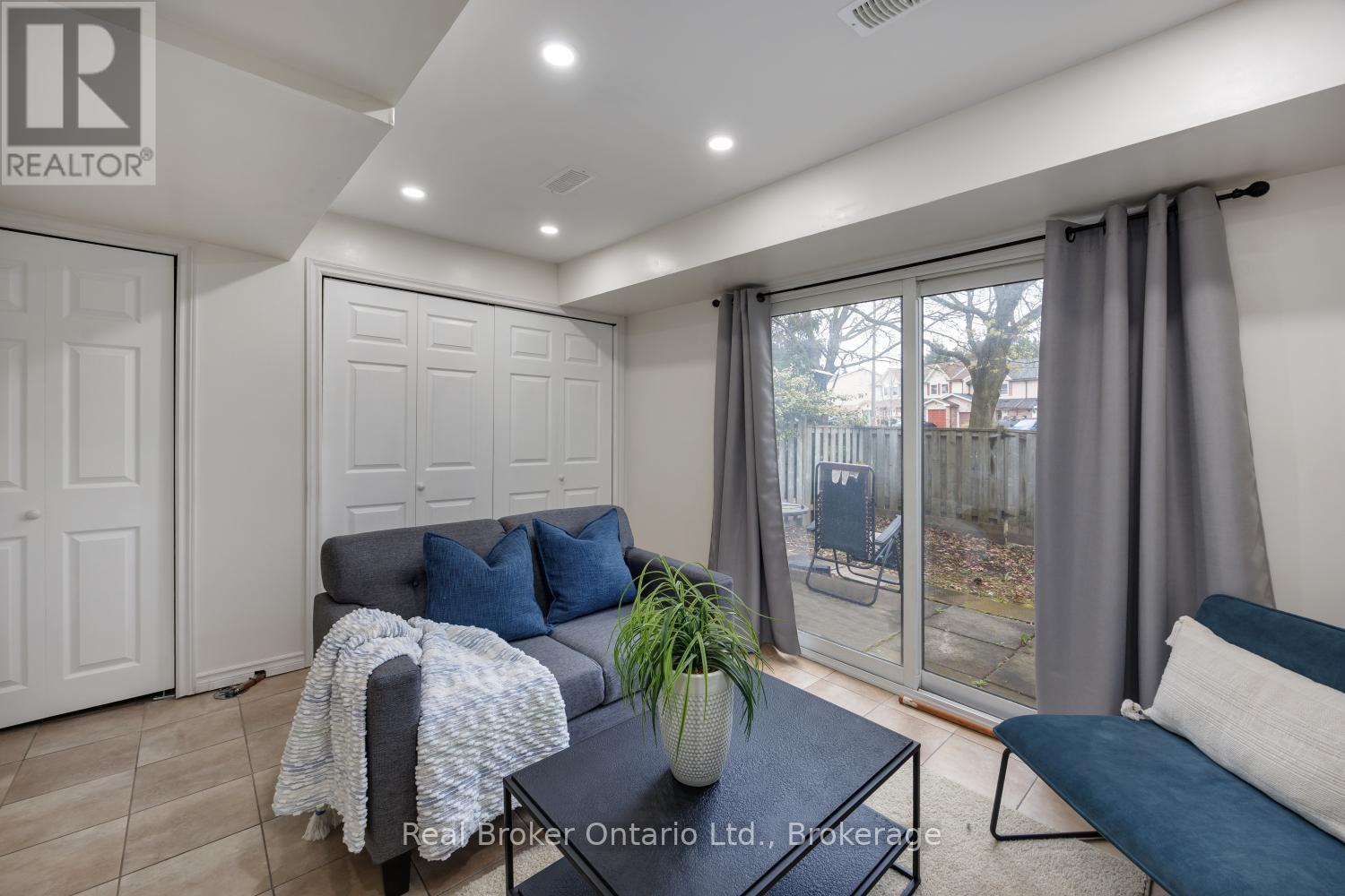 #30 220 ORMOND DRIVE - Image 20